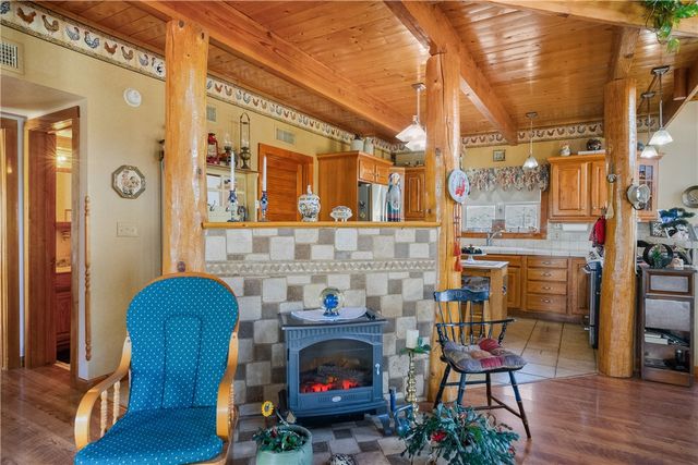 9910 N 1st Street, Chloride, AZ 86431