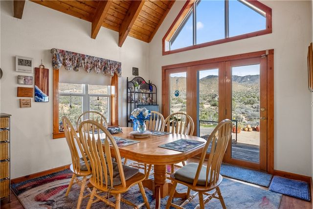 9910 N 1st Street, Chloride, AZ 86431