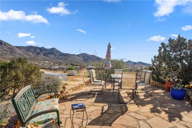 9910 N 1st Street, Chloride, AZ 86431