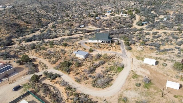 9910 N 1st Street, Chloride, AZ 86431