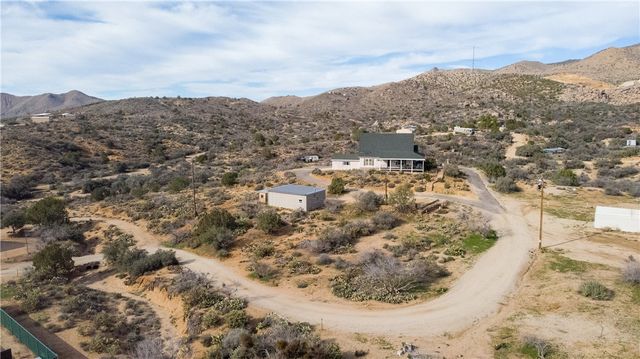 9910 N 1st Street, Chloride, AZ 86431