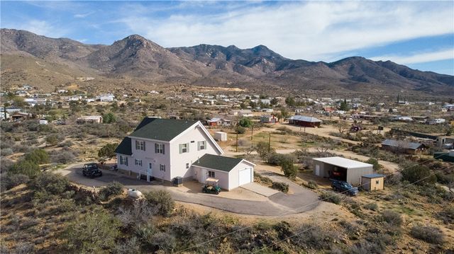 9910 N 1st Street, Chloride, AZ 86431