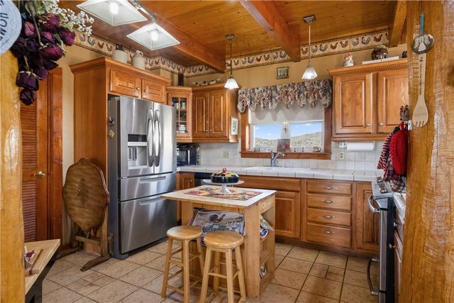 9910 N 1st Street, Chloride, AZ 86431