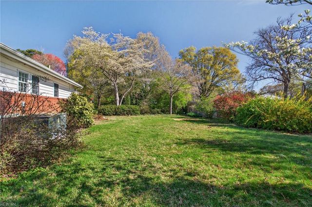 444 Cronin RD, Virginia Beach, VA 23452