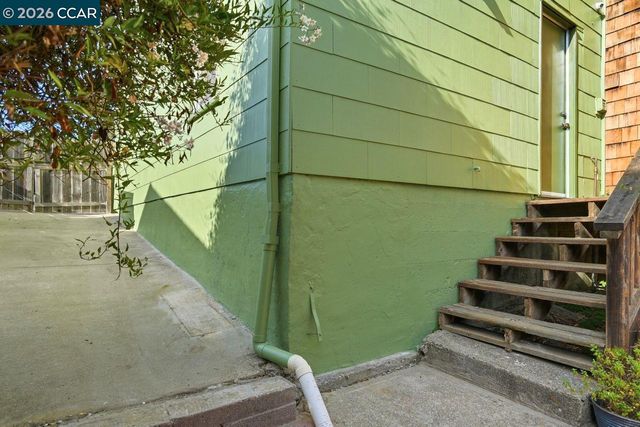 4080 Lambert, El Sobrante, CA 94803