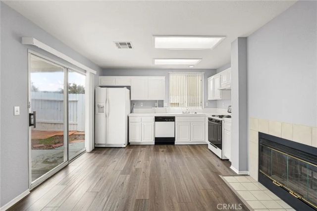 2108 Manchester Street, Rosamond, CA 93560