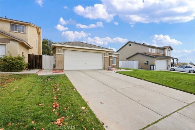 2108 Manchester Street, Rosamond, CA 93560