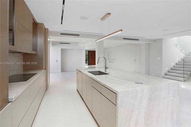 330 SW 19th Road 1, Miami, FL 33129