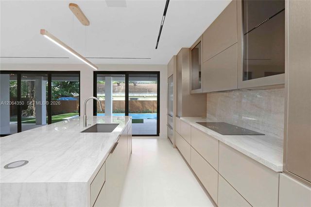 330 SW 19th Road 1, Miami, FL 33129