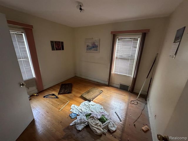 15340 Birwood Street, Detroit, MI 48238