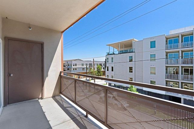 2827 Manor RD 2202, Austin, TX 78722