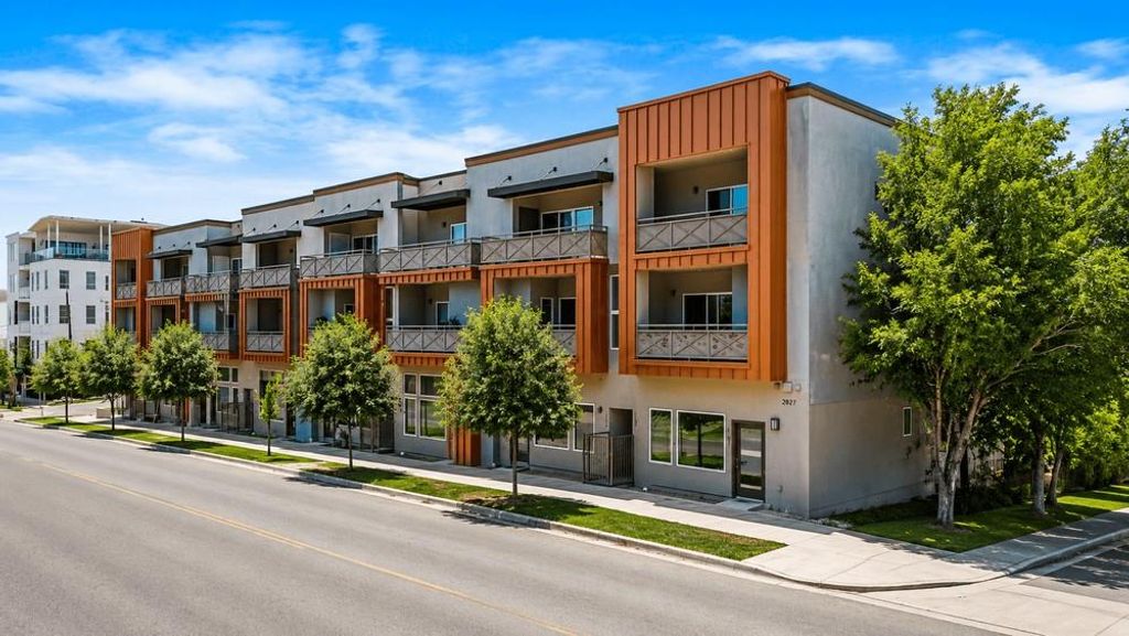 2827 Manor RD 2202, Austin, TX 78722
