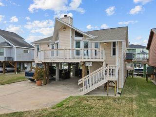 1218 Island Drive, San Leon, TX 77539