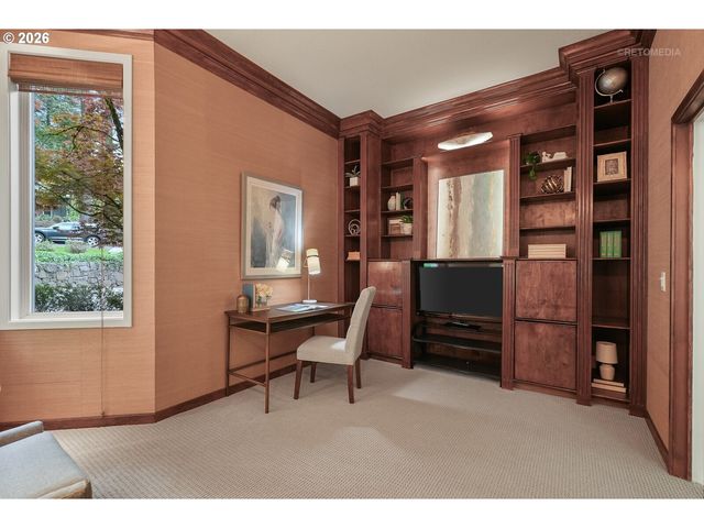 10831 Sw CREIGHTONWOOD Pl, Portland, OR 97219