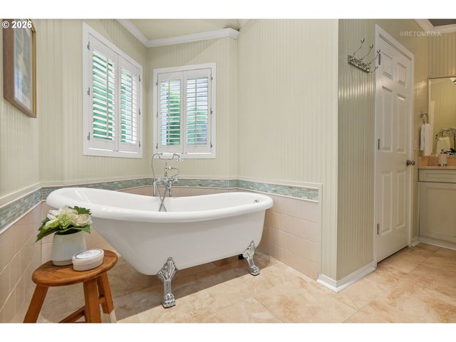 10831 Sw CREIGHTONWOOD Pl, Portland, OR 97219