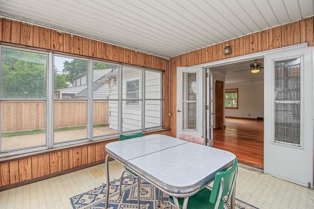 1796 Holton Street, Falcon Heights, MN 55113