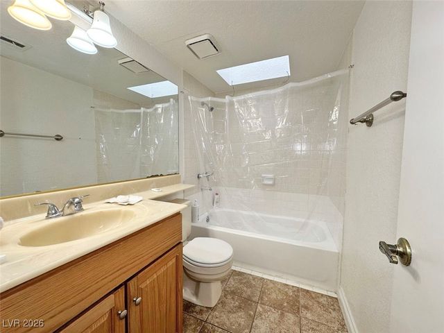 2205 Sun Avenue C, North Las Vegas, NV 89030