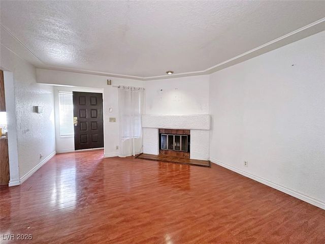 2205 Sun Avenue C, North Las Vegas, NV 89030