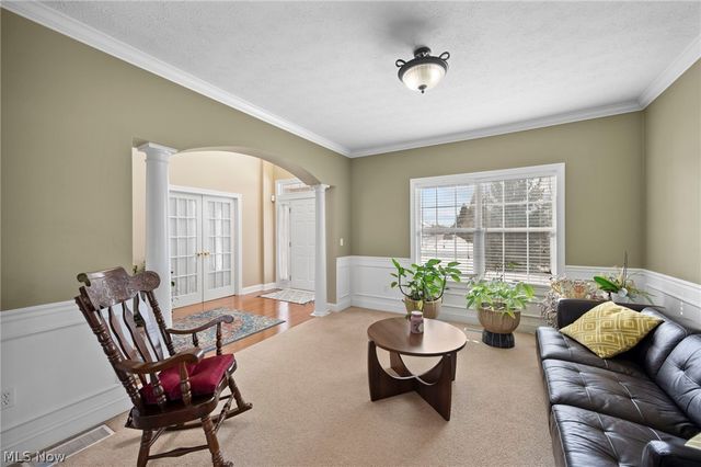 7599 Estate Avenue, Hudson, OH 44236