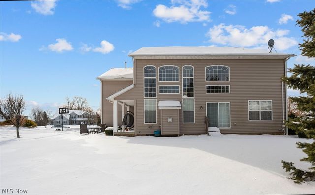 7599 Estate Avenue, Hudson, OH 44236