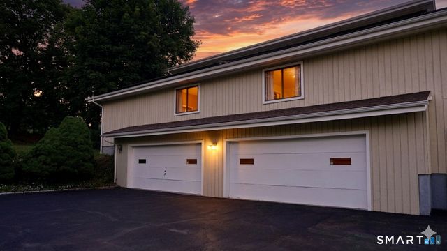 223 Sterling Road, Trumbull, CT 06611