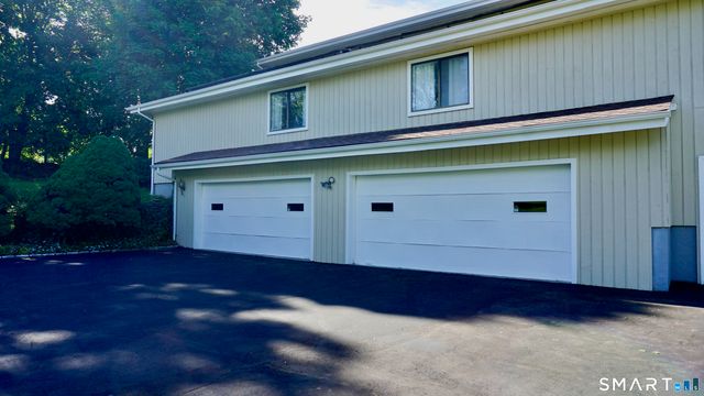 223 Sterling Road, Trumbull, CT 06611