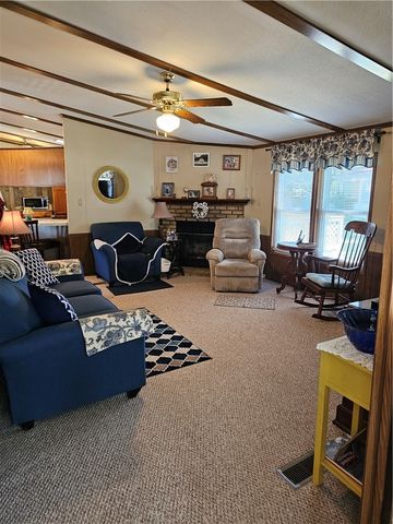 7 Idlewild Court, Coventry, RI 02816