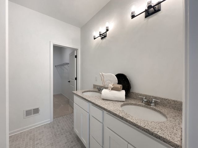 154 S Llanos Street, Cortland, IL 60112