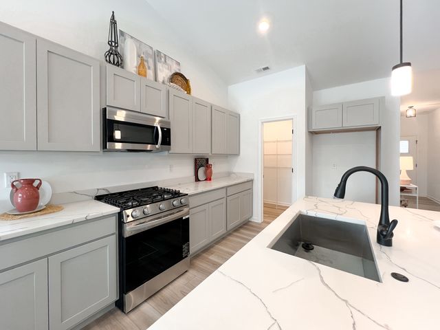 154 S Llanos Street, Cortland, IL 60112