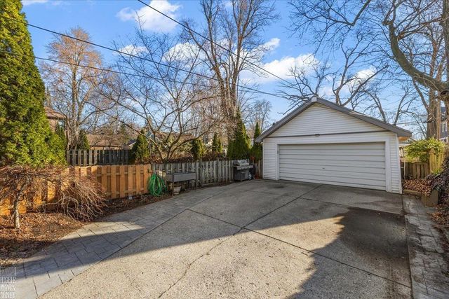 707 Lawson Street, Royal Oak, MI 48067