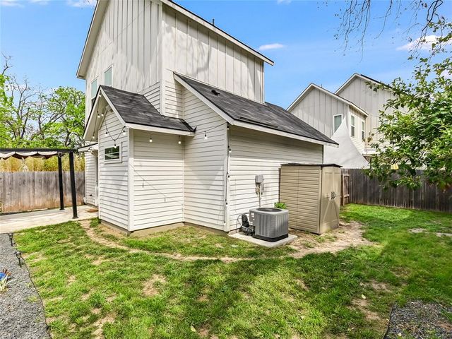 3107 Lyons RD B, Austin, TX 78702