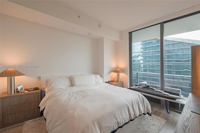 801 S Miami Avenue 4806, Miami, FL 33130