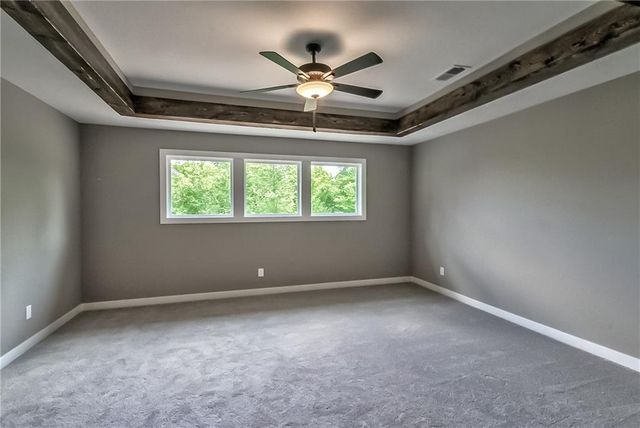 9371 W 170 Terrace, Overland Park, KS 66085