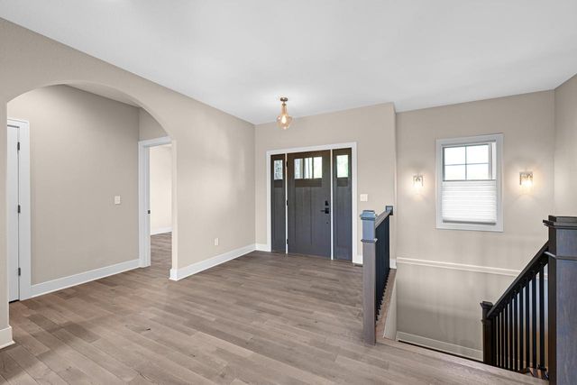 36860 Stillwater DRIVE, Summit, WI 53066