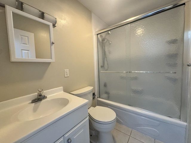 9D Blair Road, Essex, VT 05452