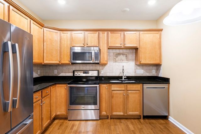 57 Augustus Court 4006, Reading, MA 01867