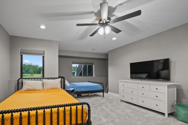 352 Madison Drive, Riverdale, IA 52722