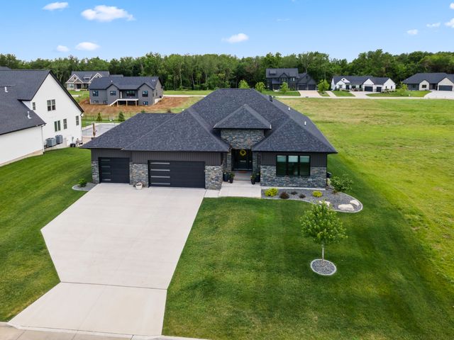 352 Madison Drive, Riverdale, IA 52722