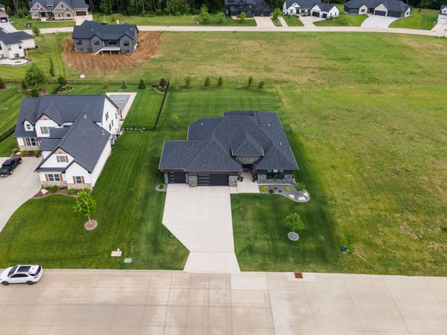 352 Madison Drive, Riverdale, IA 52722