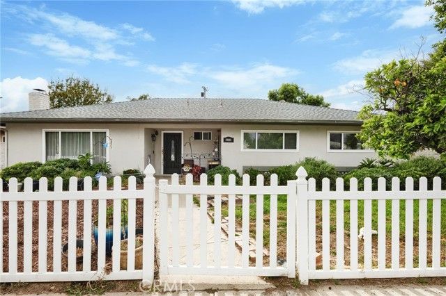 9419 Haskell Avenue, North Hills (los Angeles), CA 91343