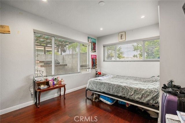 9419 Haskell Avenue, North Hills (los Angeles), CA 91343