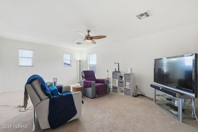 5758 W King Snake Drive, Tucson, AZ 85742