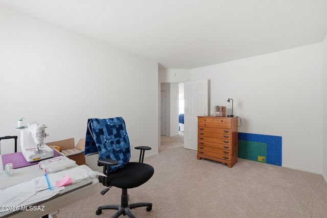 5758 W King Snake Drive, Tucson, AZ 85742