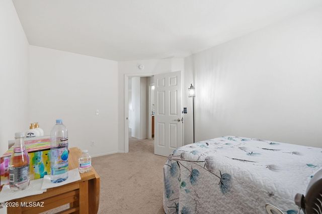 5758 W King Snake Drive, Tucson, AZ 85742