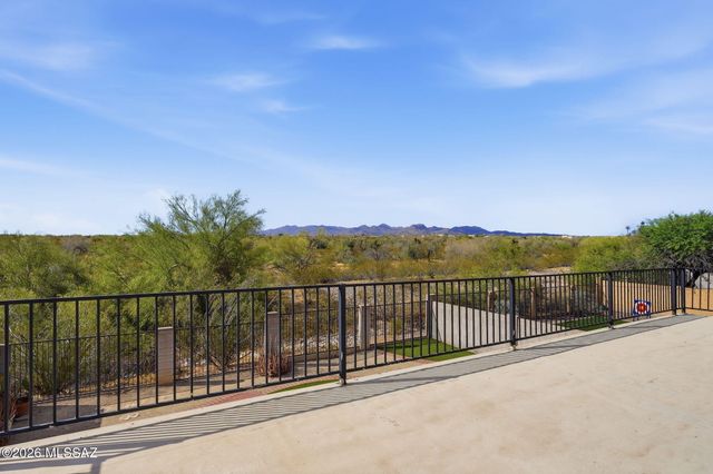 5758 W King Snake Drive, Tucson, AZ 85742