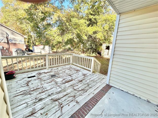 4324 Falls Drive, Hope Mills, NC 28348