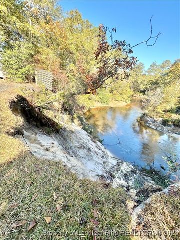 4324 Falls Drive, Hope Mills, NC 28348