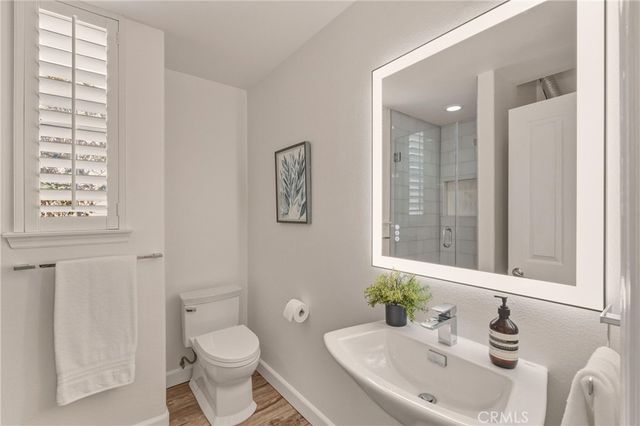 1800 S Pacific Coast 94, Redondo Beach, CA 90277