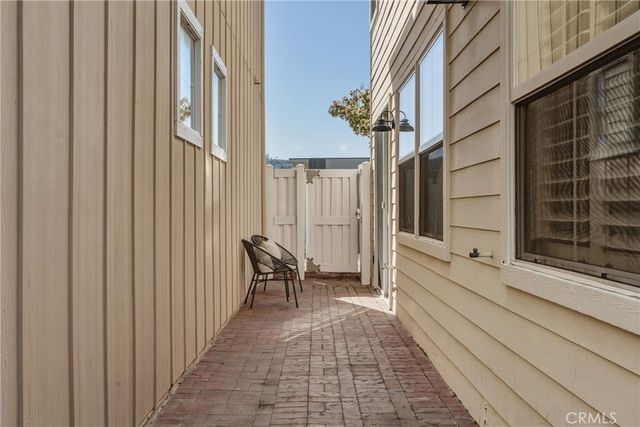 1800 S Pacific Coast 94, Redondo Beach, CA 90277