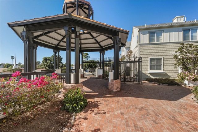 1800 S Pacific Coast 94, Redondo Beach, CA 90277